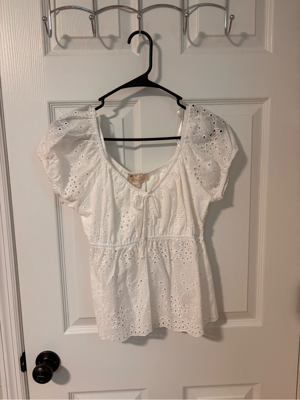 Monteau White Eyelet Peasant Top with Tie Neck